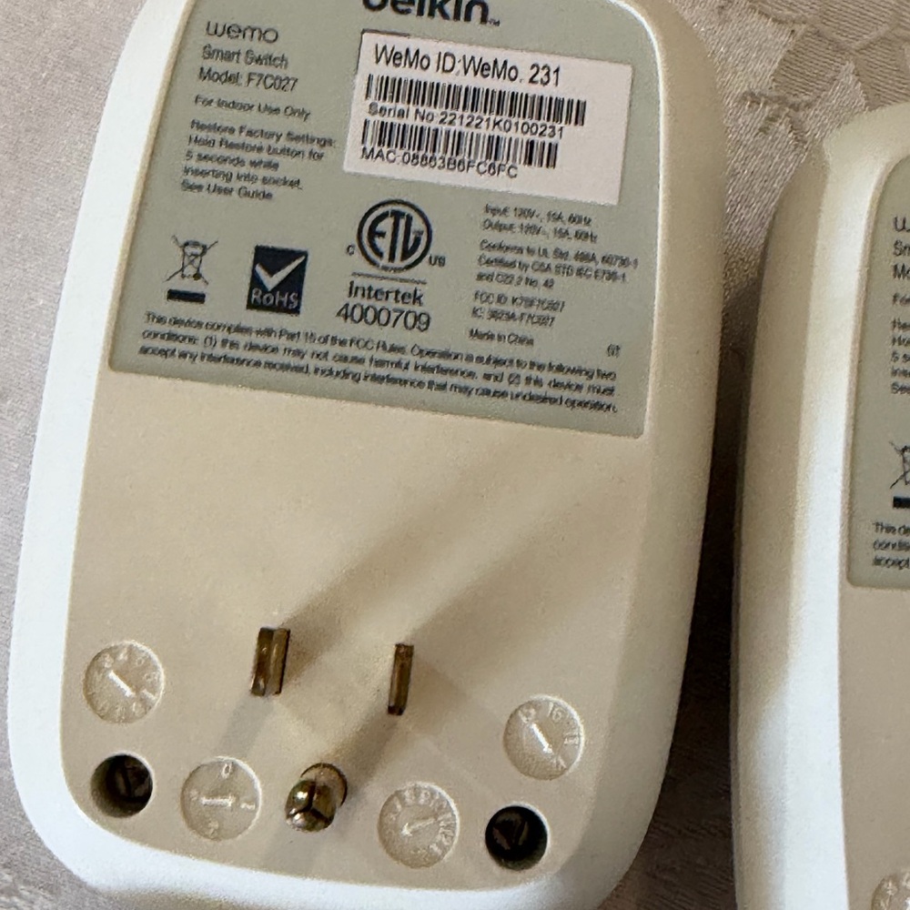 BELKIN WeMo Switch Wi-Fi Smart Plug (6) & WeMo Insight Plug Android IPhone - Picture 10 of 11